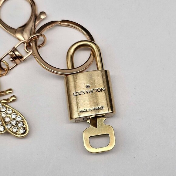 Authentic Louis Vuitton Lock & Key with unbranded Bagcharm, Keycharm 120625 - Picture 5 of 7